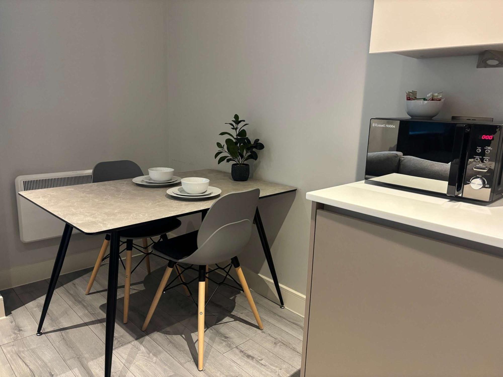 Modern Studio In Bracknell With Free Parking Zewnętrze zdjęcie